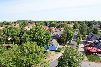 Luftbild über den Dächern von Wustrow
