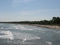 klares Wasser mit Wellen in Boltenhagen