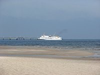 Fahrgastschiff legt an