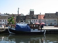 Vom Hafen auf den Lohberg, mit vielen Restaurant und Cafes