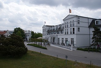 Exklusives Hotel mit Meerblick auf den Zingster Strand