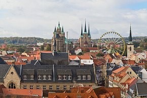 Panorama von Erfurt, im Hintergrund Severikirche Panorama von Erfurt, im Hintergrund Severikirche