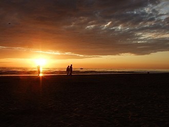 Sonnenuntergang an der niederländischen Küste