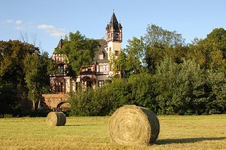 Schloss Schöneck in der Wetterau Schloss Schöneck in der Wetterau