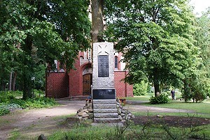 Kriegerdenkmal in Graal Müritz