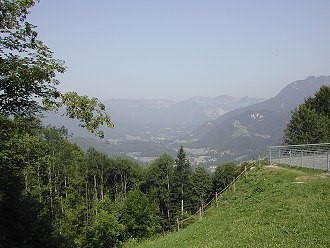Bergblick auf den Oberallgäu von einer Aussichtsplattform
